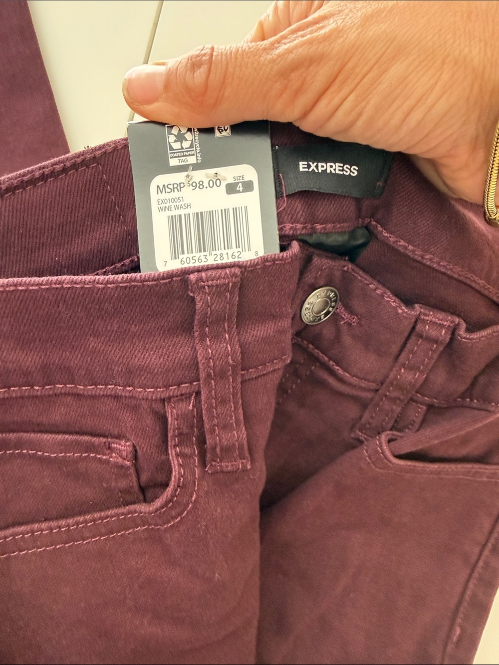 Express High-Rise Skinny Jeans in Burgundy size 4 boot cut Jean denim - Picture 5 of 6